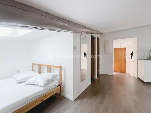 Location                                                      Appartement
                        
                     2 pièces                      34 m2                     à Clermont-Ferrand