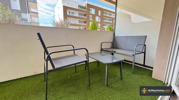 Vente                                                      Appartement
                        
                     2 pièces                      45 m2                     à Nice