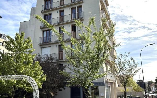 Appartement à vendre    1 pièce • 16,78 m2 Bourg-la-Reine