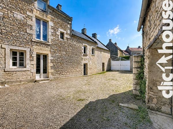 Charmante maison en pierre de 128 m² à Reviers