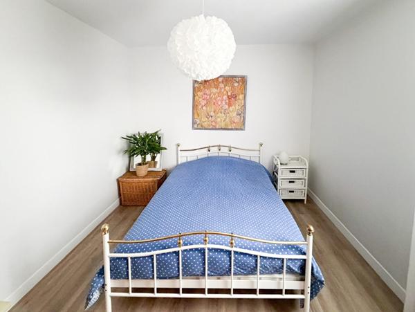 Gardanne - Appartement 4 pièces - 81 m2 - belle terrasse couverte - résidence sécurisée - ascenseur