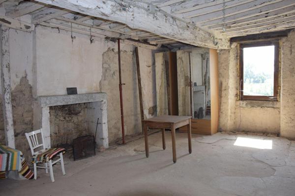 Propriete à vendre à Jublains en Mayenne (53160), ref : 53075/FC39