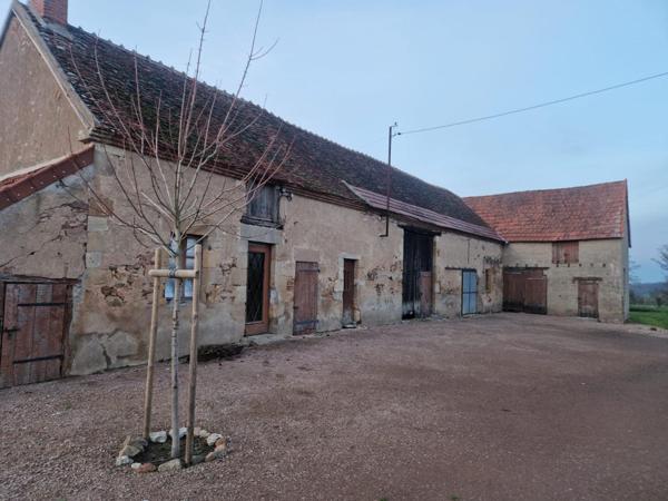 Très belle fermette avec grange, hangar
