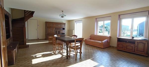 Immobilier Loudéac (22600) – Maison de village 108m2 – 117 990 €