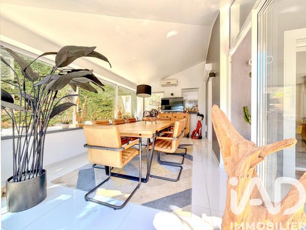 Maison à vendre 5 pièces 185 m² Saint-Raphaël