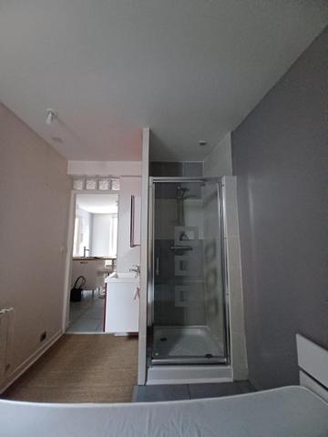 LOCATION T1BIS SEMI MEUBLE RODEZ SANS FRAIS D AGENCE