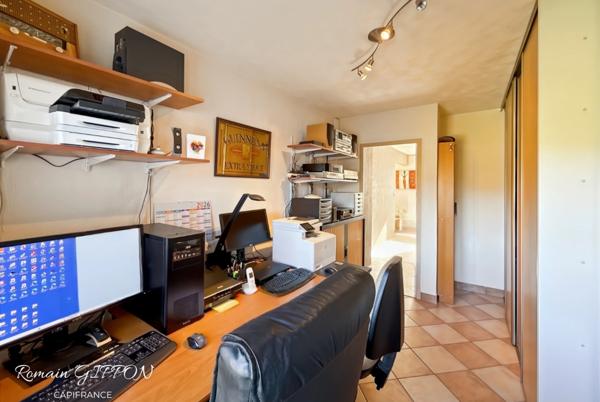 Maison familiale 5 pièces 3 chambres et un bureau - jardin et sous-sol complet à Liverdun – Rond Chêne