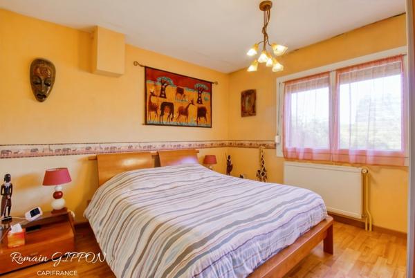 Maison familiale 5 pièces 3 chambres et un bureau - jardin et sous-sol complet à Liverdun – Rond Chêne