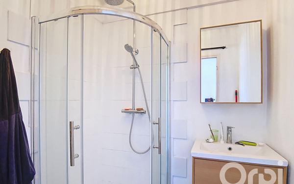 Appartement à vendre    3 pièces • 57 m2 Toulon