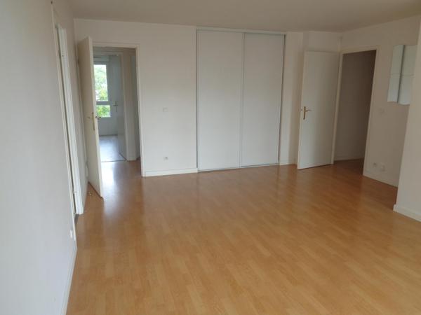 Très bel Appartement 4P au calme à deux pas de la gare de Cergy-le-Haut