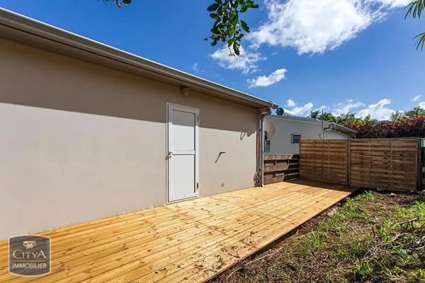 Maison à louer 3 pièces 118m²