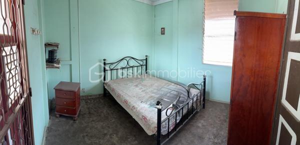 Maison ancienne de 244 m²