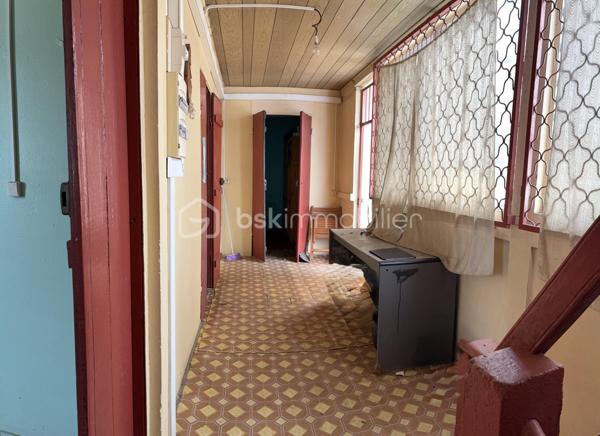 Maison ancienne de 244 m²