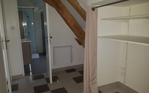 Maison à louer    3 pièces •  Mamers