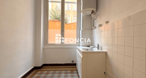 Location Appartement 3 pièces 69 m² - Lyon 69004