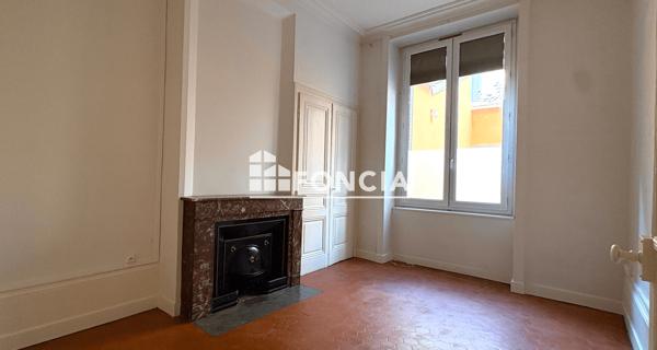 Location Appartement 3 pièces 69 m² - Lyon 69004