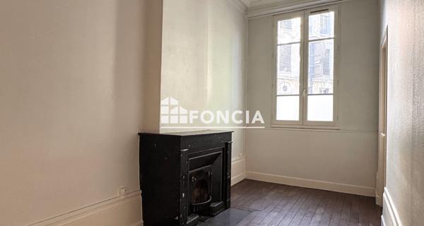Location Appartement 3 pièces 69 m² - Lyon 69004