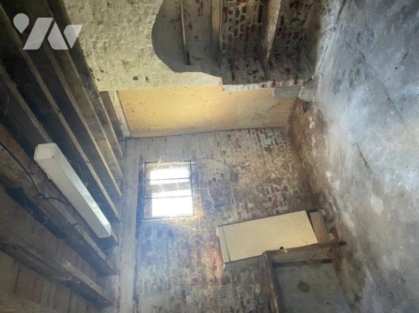 Une maison semi mitoyenne à usage d’habitation