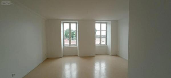Location - Appartement Langres 52200 3 pièces 67 m 2