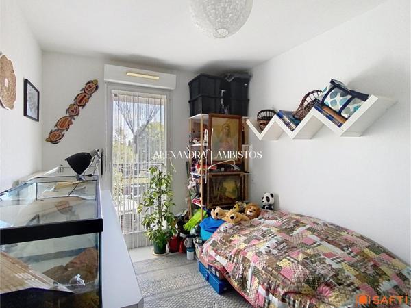Appartement - 5 pièces - 71m² avec garage et parking