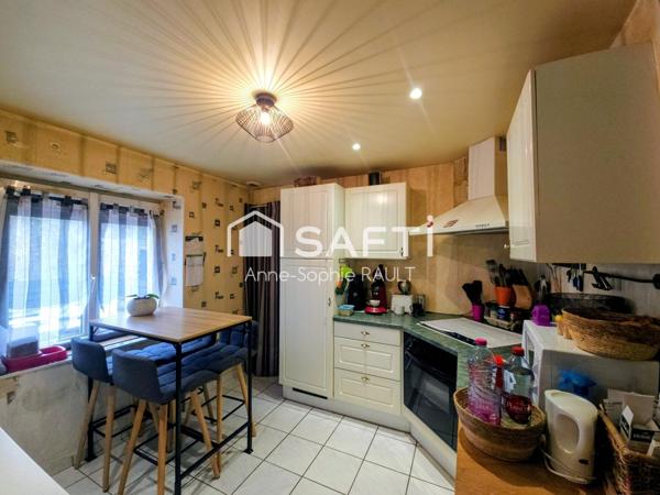 Maison en pierre à Saint-Julien