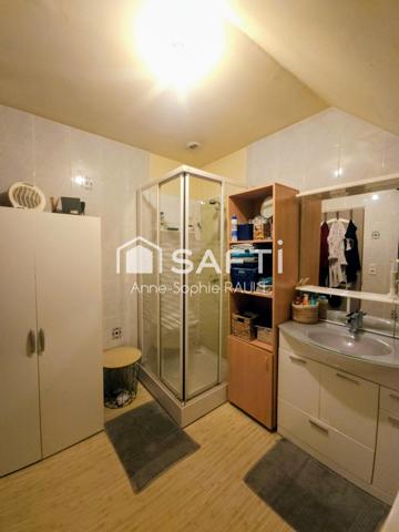 Maison en pierre à Saint-Julien