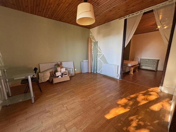 Appartement rénové ? Rez-de-jardin + Garage