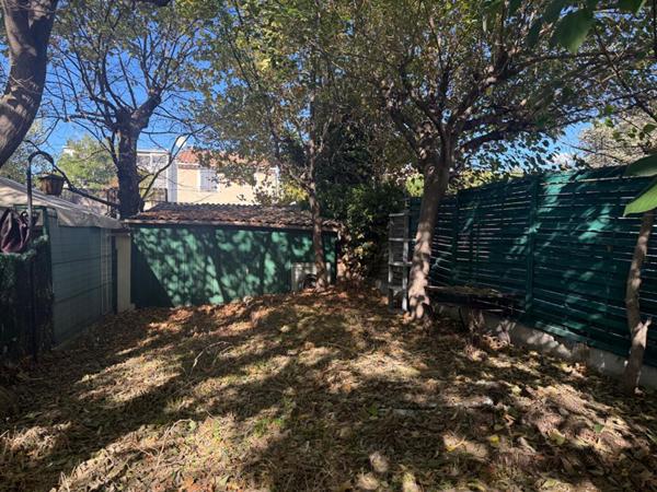 Appartement rénové ? Rez-de-jardin + Garage