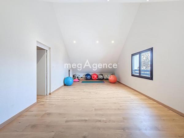 Maison à CHOLET, 49300 - 10 pièces 273m²