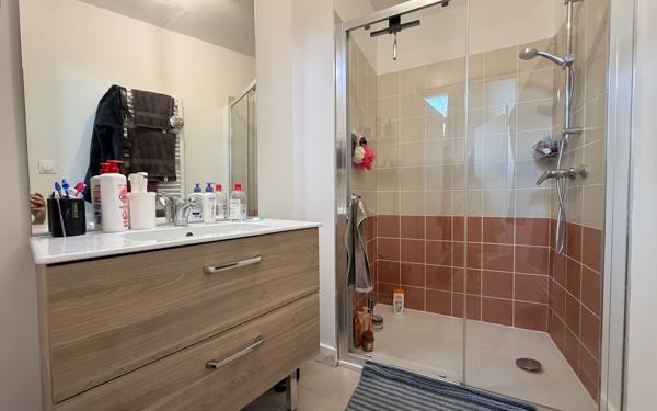Appartement à louer    2 pièces •  Armentières