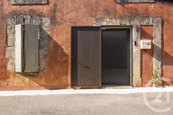 Appartement T3 à vendre  3 pièces - 84 m2 ROUSSILLON - 84