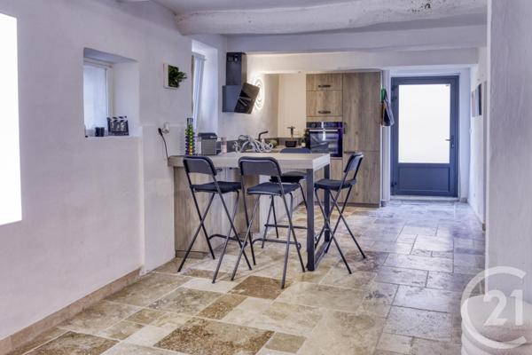 Appartement T3 à vendre  3 pièces - 84 m2 ROUSSILLON - 84