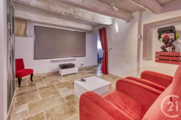 Appartement T3 à vendre  3 pièces - 84 m2 ROUSSILLON - 84