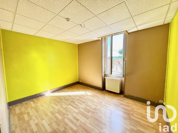 Maison 12 pièces de 206 m² à Saint-Gaultier (36800)