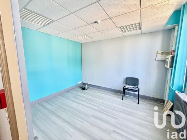 Maison 12 pièces de 206 m² à Saint-Gaultier (36800)