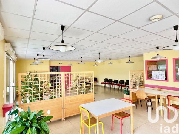 Maison 12 pièces de 206 m² à Saint-Gaultier (36800)