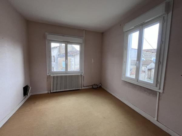 Maison à vendre |  Aigre |  5 pièces | 103 m²