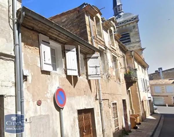 Appartement à louer 2 pièces 67.83m² Blaye (33390)