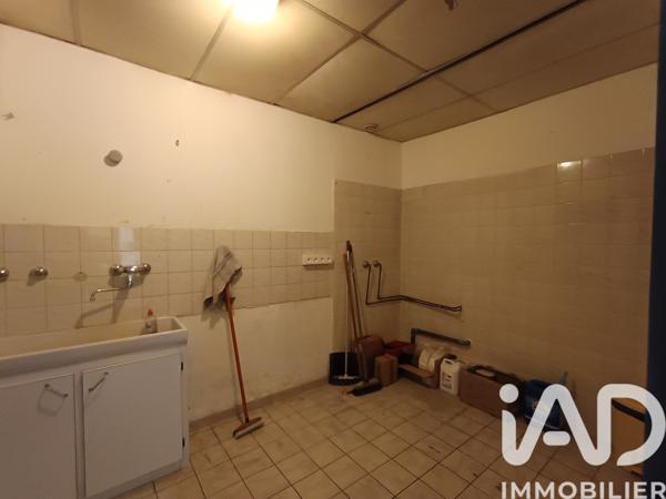 Maison à vendre 15 pièces 355 m² Loudun