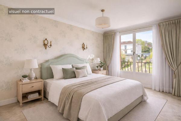 Chaville - Beau Duplex traversant avec balcon en dernier étage et vue sur jardin €595 000 ** - Référence 668-C