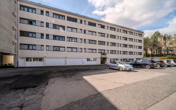 Appartement à vendre    2 pièces •  Nancy