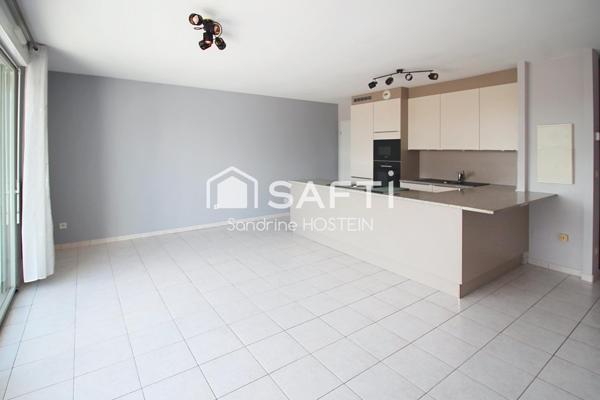 Joli appartement de 70m2 avec terrasse, cave et places de stationnements