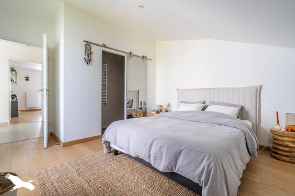 Appartement à vendre 421 200 € Bordeaux 4 p 104 m² DPE C