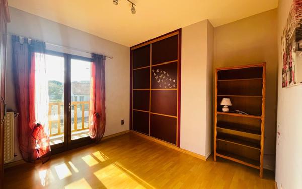 Maison à vendre    5 pièces •  Dax