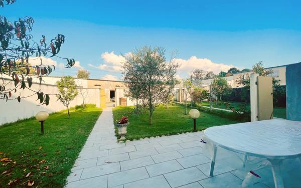 Maison à vendre    5 pièces •  Dax