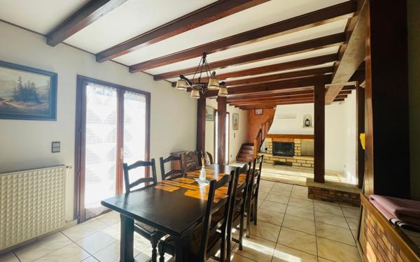 Maison à vendre    5 pièces •  Dax