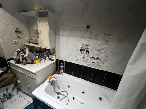 Grand appartement centre ville de decazeville Aveyron