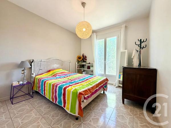 Maison à vendre  5 pièces - 167 m 2   LUNEL  - 34