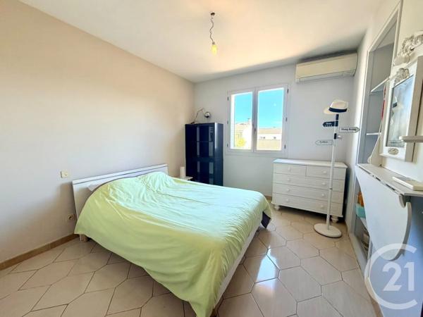 Maison à vendre  5 pièces - 167 m 2   LUNEL  - 34