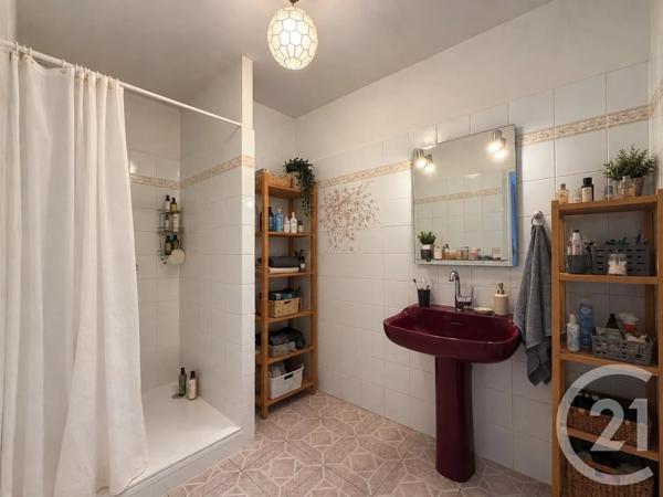 Maison à vendre  5 pièces - 167 m 2   LUNEL  - 34
